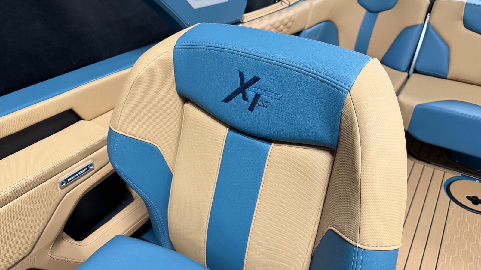 2026 Mastercraft XT23 63