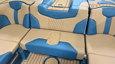 2026 Mastercraft XT23 31
