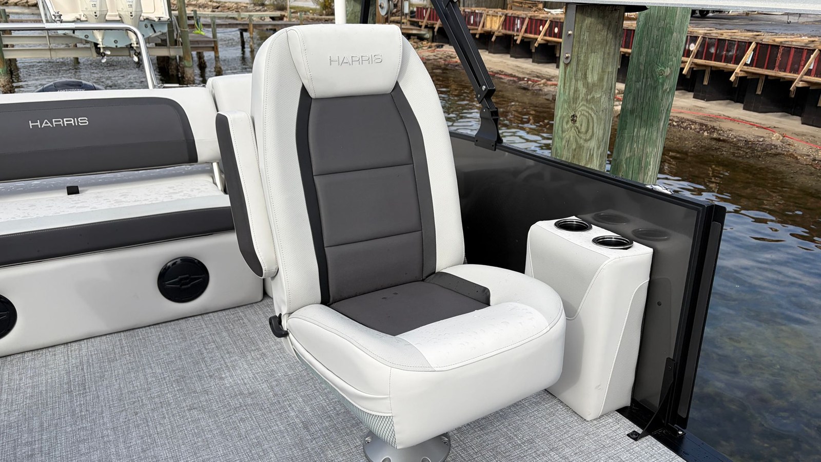 2026 Harris Cruiser 230 11
