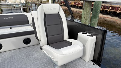 2026 Harris Cruiser 230 11