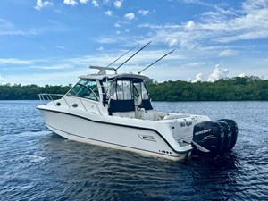 Boston Whaler 345 CONQUEST 9 2012 Boston Whaler 345 CONQUEST 10
