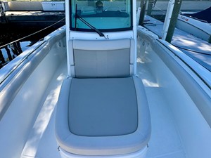 Boston Whaler 330 OUTRAGE 33 2021 Boston Whaler 330 OUTRAGE 34