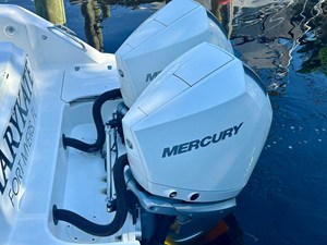 Boston Whaler 330 OUTRAGE 42 2021 Boston Whaler 330 OUTRAGE 43
