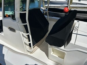 Boston Whaler 330 OUTRAGE 52 2021 Boston Whaler 330 OUTRAGE 53