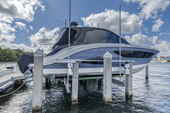 Sea Ray 370 SUNDANCER OUTBOARD 75 2022 Sea Ray 370 SUNDANCER OUTBOARD 76