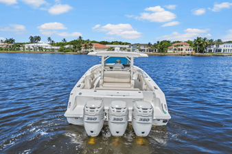 Boston Whaler 380 OUTRAGE 5 2018 Boston Whaler 380 OUTRAGE 6