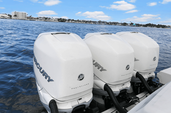 Boston Whaler 380 OUTRAGE 39 2018 Boston Whaler 380 OUTRAGE 40