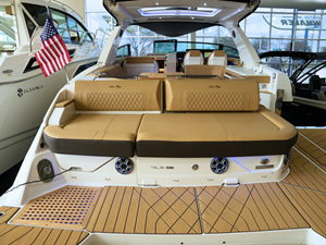 Sea Ray SLX 400 12 2026 Sea Ray SLX 400 13