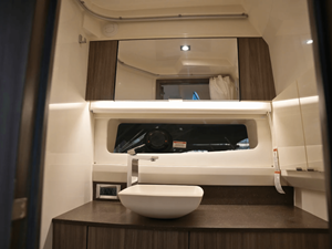 Sea Ray SLX 400 69 2026 Sea Ray SLX 400 70