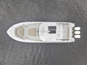 Boston Whaler 380 OUTRAGE 16 2018 Boston Whaler 380 OUTRAGE 17