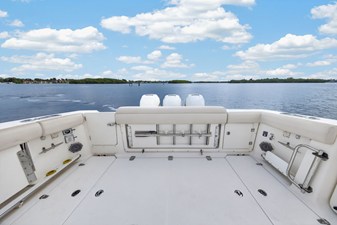 Boston Whaler 380 OUTRAGE 39 2018 Boston Whaler 380 OUTRAGE 40