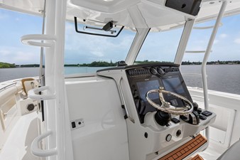 Boston Whaler 380 OUTRAGE 57 2018 Boston Whaler 380 OUTRAGE 58