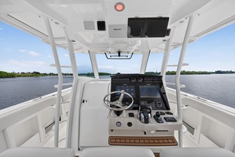 Boston Whaler 380 OUTRAGE 61 2018 Boston Whaler 380 OUTRAGE 62