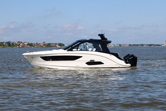 Sea Ray Sundancer 370 Outboard 13 2026 Sea Ray Sundancer 370 Outboard 14