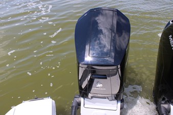 Sea Ray Sundancer 370 Outboard 86 2026 Sea Ray Sundancer 370 Outboard 87