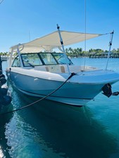 Boston Whaler 320 VANTAGE 1 2016 Boston Whaler 320 VANTAGE 2