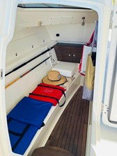 Boston Whaler 320 VANTAGE 17 2016 Boston Whaler 320 VANTAGE 18