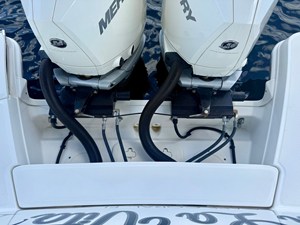 Boston Whaler 32 DC 6 2023 Boston Whaler 32 DC 7