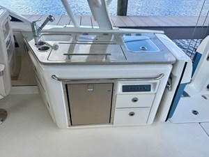 Boston Whaler 32 DC 13 2023 Boston Whaler 32 DC 14