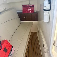 Boston Whaler 32 DC 18 2023 Boston Whaler 32 DC 19