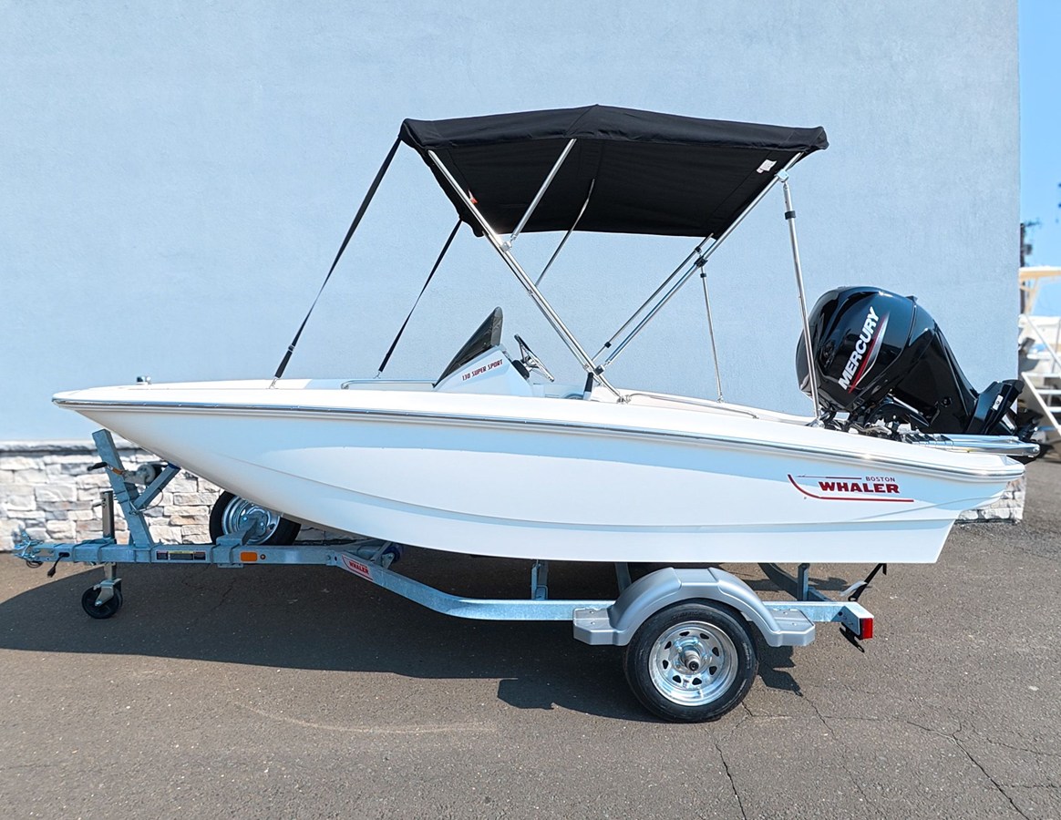 2027 Boston Whaler 130 Super Sport 2