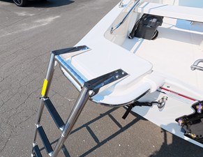 2027 Boston Whaler 130 Super Sport 7