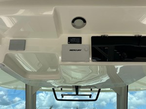 Boston Whaler 380 OUTRAGE 22 2021 Boston Whaler 380 OUTRAGE 23
