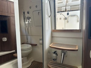 Boston Whaler 380 OUTRAGE 27 2021 Boston Whaler 380 OUTRAGE 28