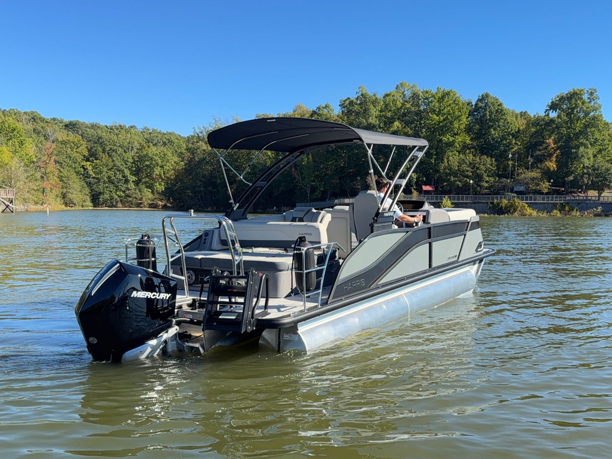 2027 Harris Grand Mariner 230 6