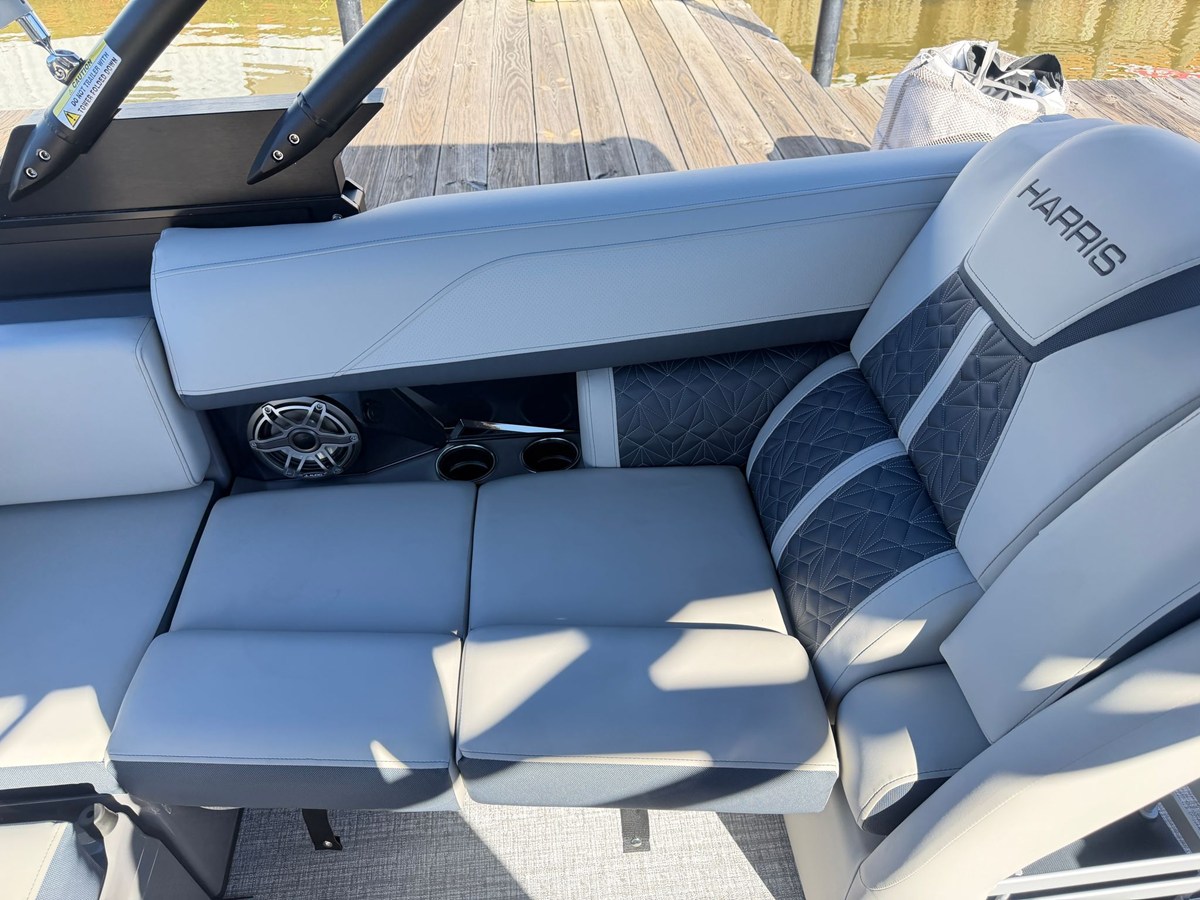 2027 Harris Grand Mariner 230 16