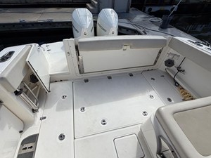 Boston Whaler 320 VANTAGE 27 2021 Boston Whaler 320 VANTAGE 28