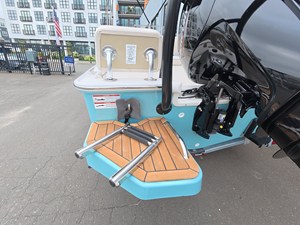 2027 Boston Whaler 170 Montauk 7