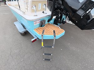 2027 Boston Whaler 170 Montauk 9