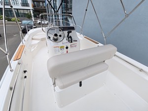 2027 Boston Whaler 170 Montauk 12