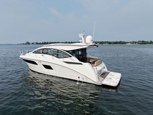 Sea Ray 410 SUNDANCER 3 2017 Sea Ray 410 SUNDANCER 4