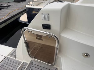 Sea Ray 410 SUNDANCER 16 2017 Sea Ray 410 SUNDANCER 17
