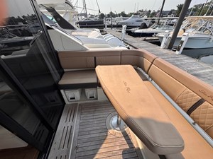 Sea Ray 410 SUNDANCER 19 2017 Sea Ray 410 SUNDANCER 20