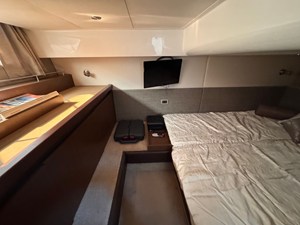 Sea Ray 410 SUNDANCER 35 2017 Sea Ray 410 SUNDANCER 36