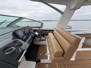 Aviara AV36 Outboard 20 2024 Aviara AV36 Outboard 21