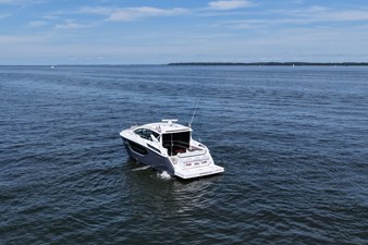 Cruisers Yachts 42 CANTIUS 3 2024 Cruisers Yachts 42 CANTIUS 4