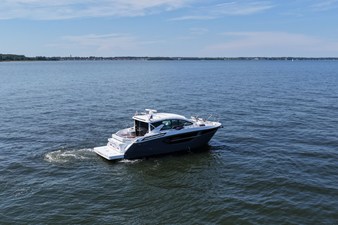 Cruisers Yachts 42 CANTIUS 8 2024 Cruisers Yachts 42 CANTIUS 9