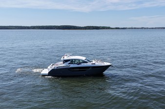 Cruisers Yachts 42 CANTIUS 9 2024 Cruisers Yachts 42 CANTIUS 10