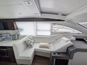 Cruisers Yachts 42 CANTIUS 17 2024 Cruisers Yachts 42 CANTIUS 18