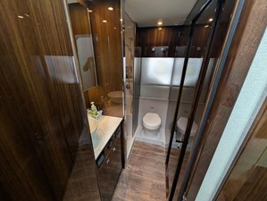 Cruisers Yachts 42 CANTIUS 31 2024 Cruisers Yachts 42 CANTIUS 32