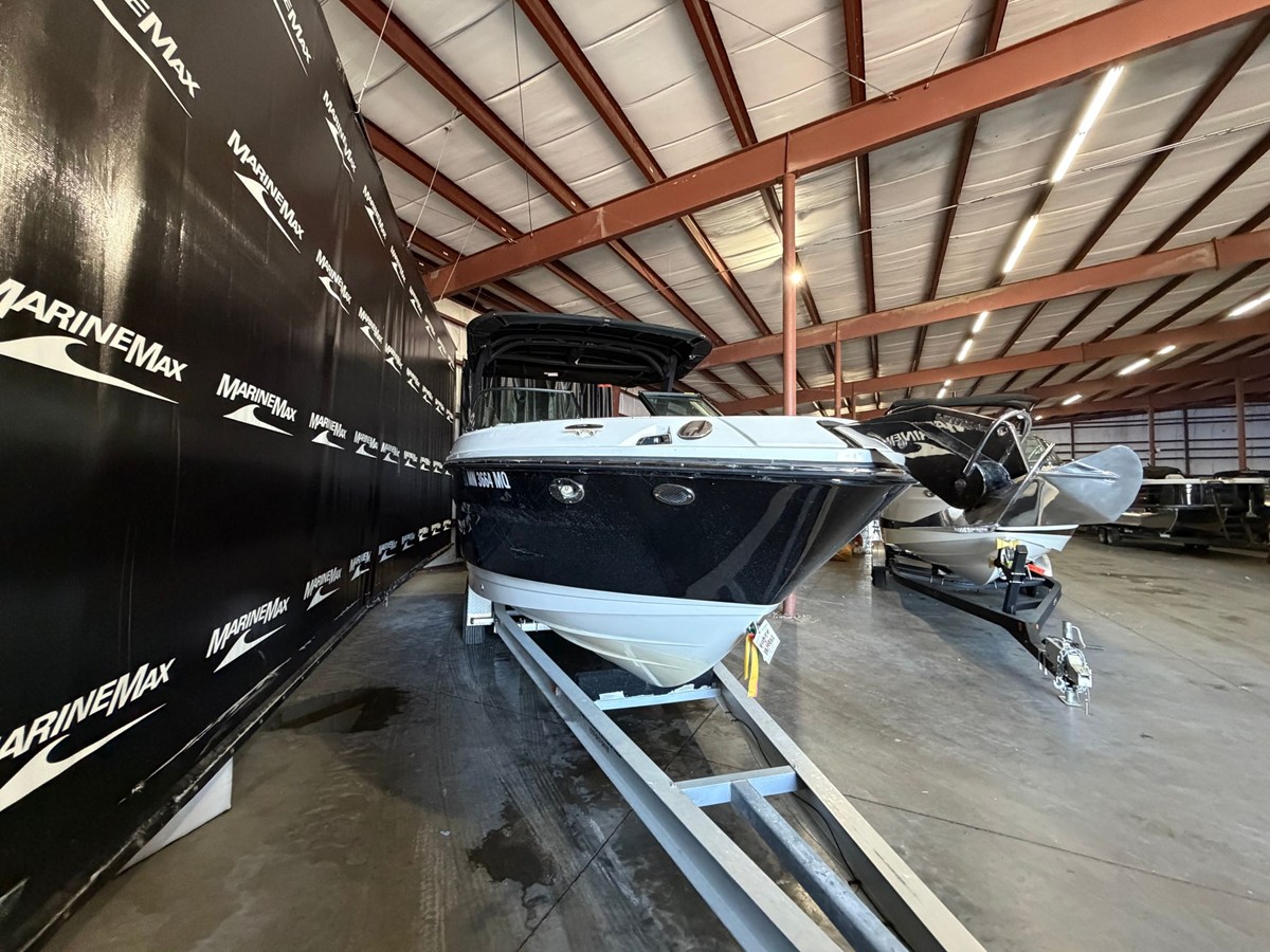 2024 Sea Ray SLX 260 2