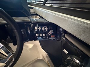 2024 Sea Ray SLX 260 41