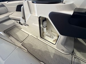 2024 Sea Ray SLX 260 46