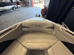 2024 Sea Ray SLX 260 55