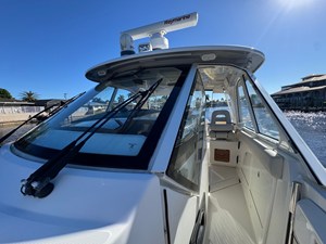 Boston Whaler 380 REALM 22 2022 Boston Whaler 380 REALM 23