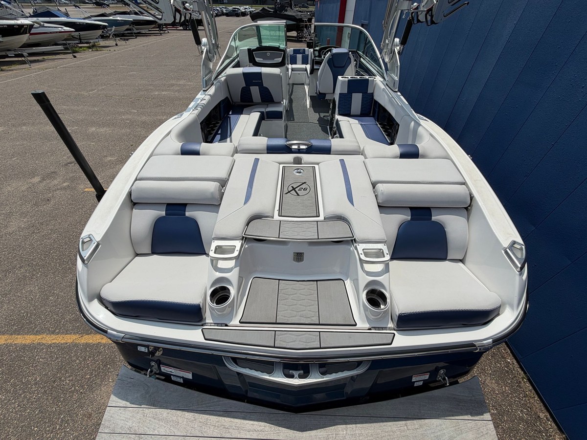 2019 Mastercraft X26 8